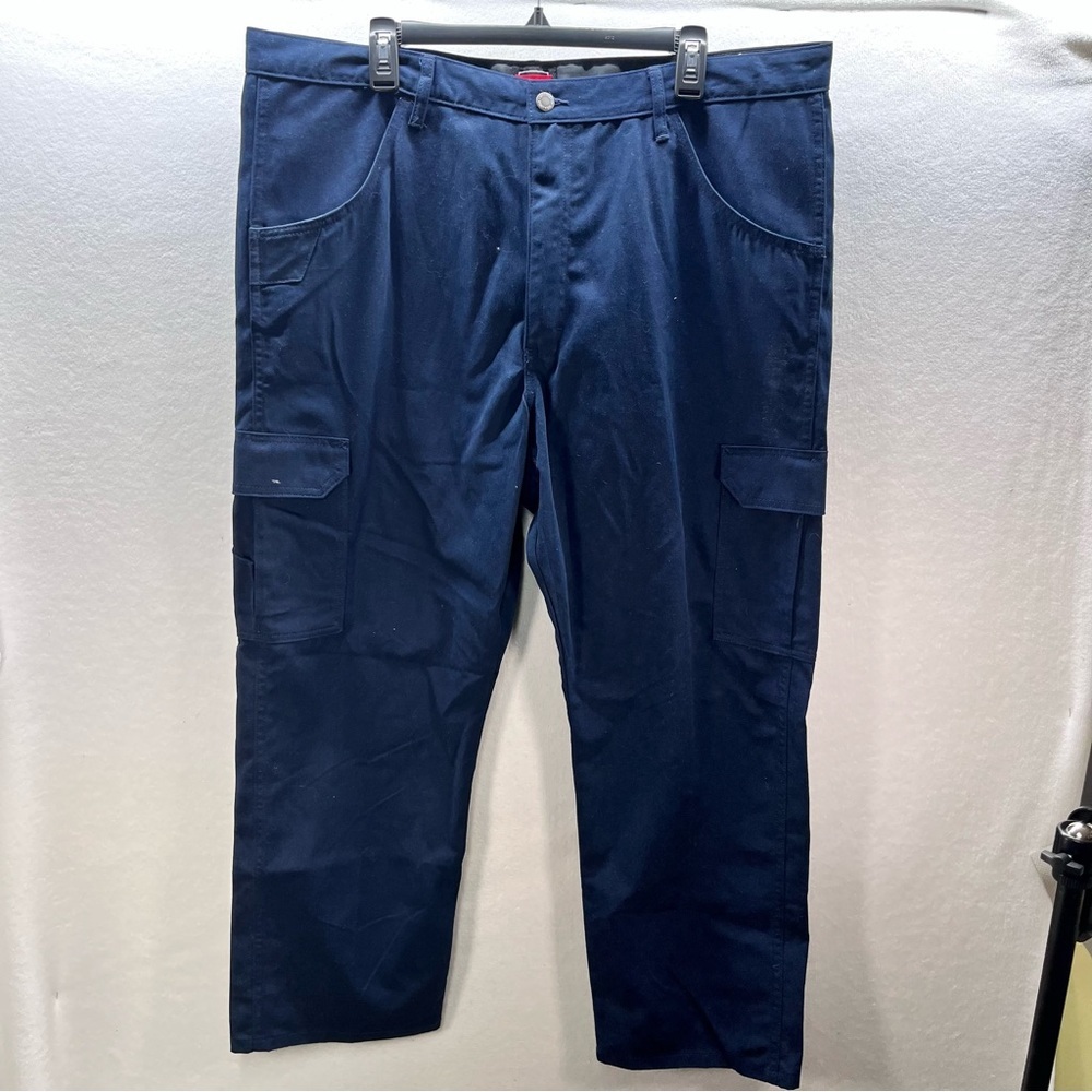 Wrangler Workwear Cargo Pants Men’s‎ 40/30 Navy Blue work pants Comfy 2807